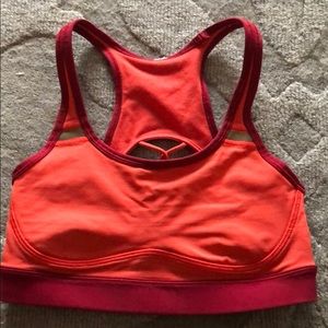 Lululemon Size 4 Racerback Sports Bra